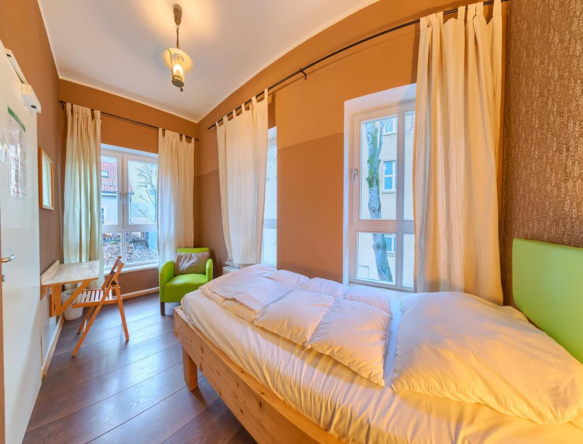 Labyrinth Hostel Weimar Esterno foto