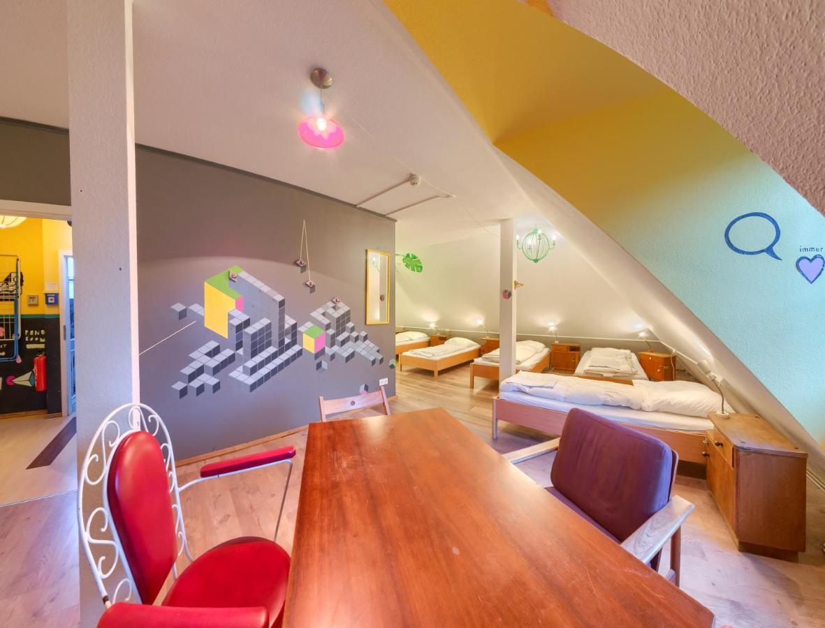 Labyrinth Hostel Weimar Esterno foto