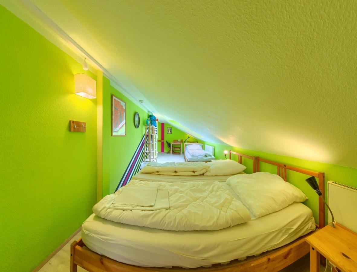 Labyrinth Hostel Weimar Esterno foto