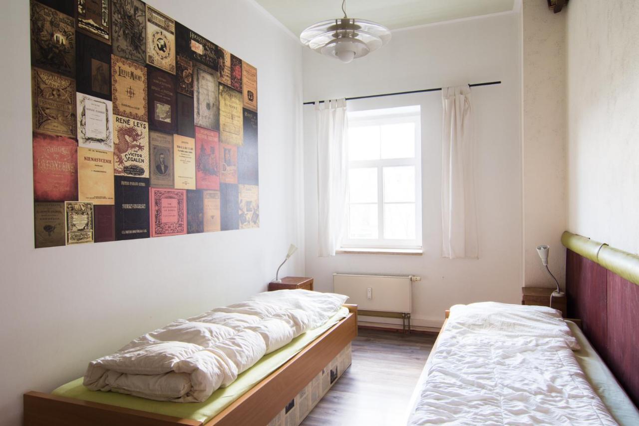 Labyrinth Hostel Weimar Esterno foto