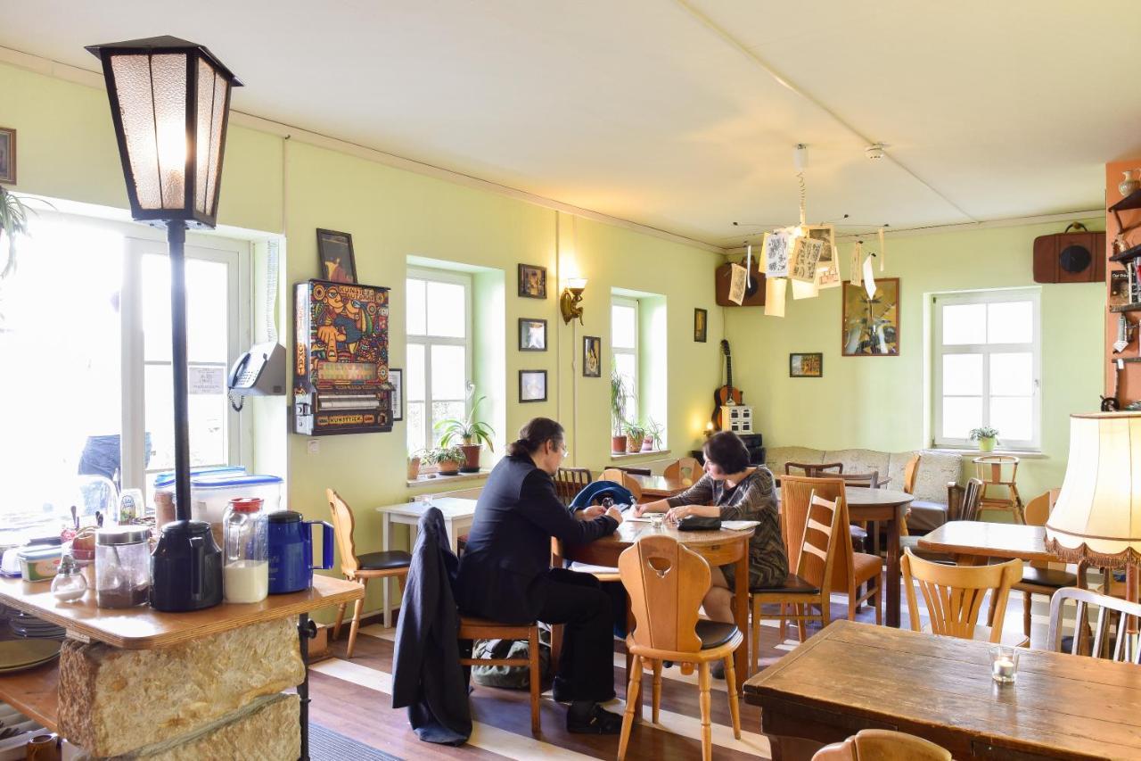 Labyrinth Hostel Weimar Esterno foto